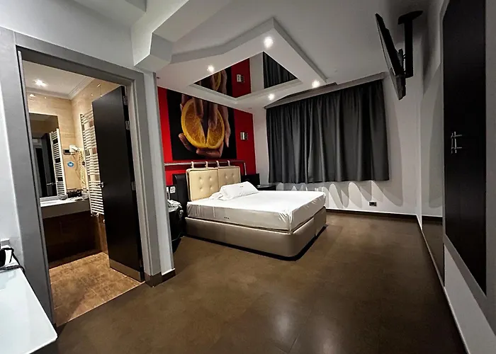 Zouk Hotel (Adults Only)